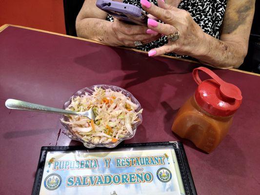 Pupusería y Restaurante Salvadoreño