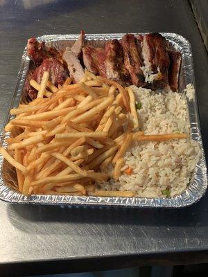 rib combo with fries and rice/ combo de costillas con arroz y papa