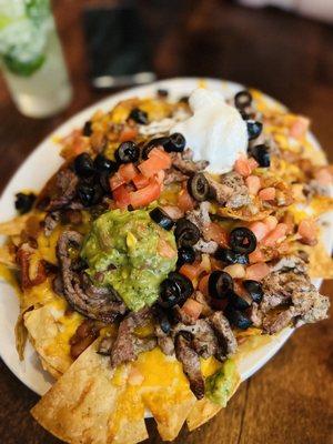 Nachos with steak