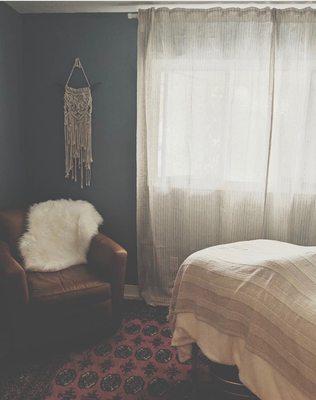 Treatment room vibes. Cozy.