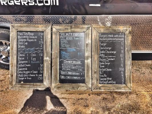 Here is a look at the current menu located outside of the truck.