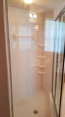 Shower glass cleaning