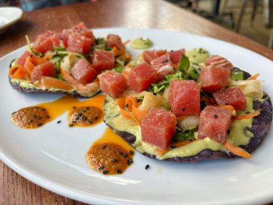 Tuna tostada special