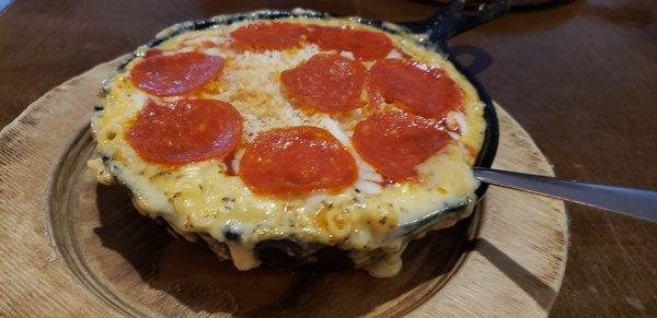 Pepperoni macaroni, larger size