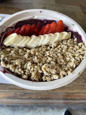 Acai bowl