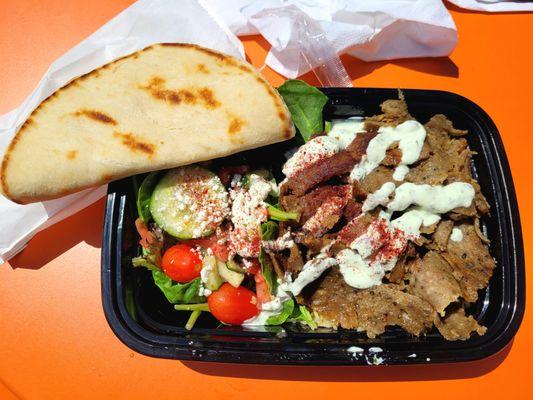 Yummy Gyros