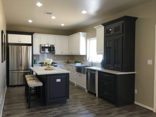 Mix of Snow Bay (White) and Stonedale (Smokey Bronze) Cabinets in La Puente