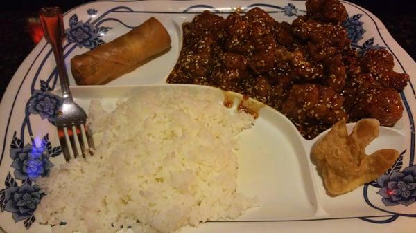 Sesame chicken dinner plate