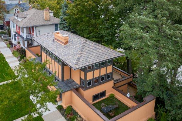 We were entrusted to re-roof this magnificent Frank Lloyd Wright home.