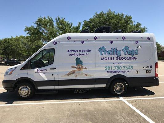 Southwest Houston mobile dog groomer!!