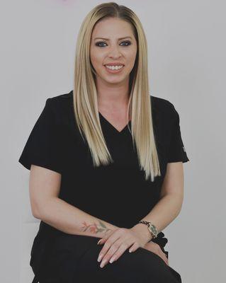 Tanya Baggett Micro-pigment specialist 
Permanent makeup Artist