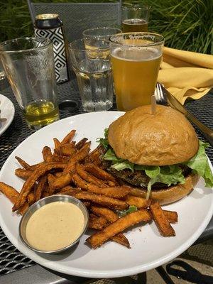 9.30.22 Veggie Burger with Sweet Potato Fries