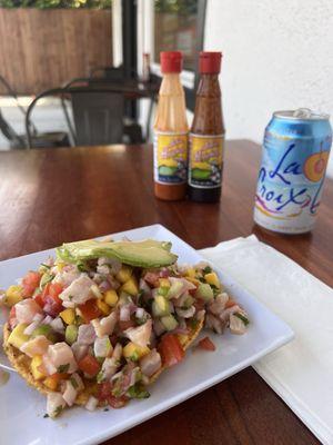 Tostada Ceviche de Pescado con Mango