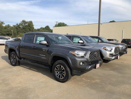 New "20 Tacoma DoubleCab