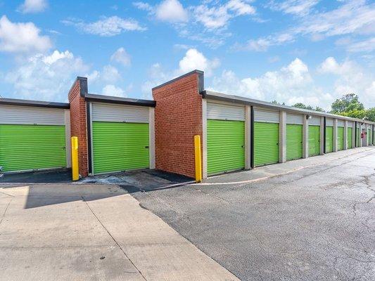 Exterior Units - Extra Space Storage at 4320 Little Rd, Arlington, TX 76016