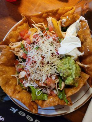 pollo taco salad