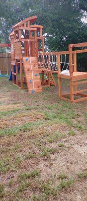 Lil tikes red wood play yard