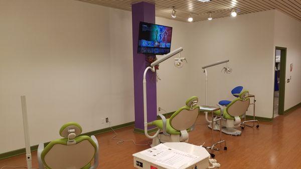 Dental chairs of Orthodontist and Braces in Orange County.