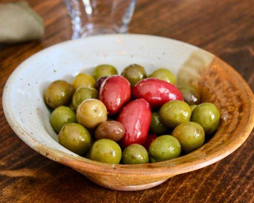 Olives

house-marinated with citrus and herbs