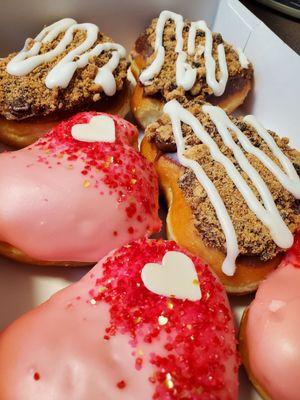 Valentine's Day doughnuts. You Color My World and Without You I'd Crumble doughnuts.