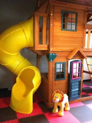 kids play room! free all summer (then $1.75) ages 3 - 7