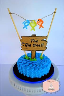 Fishing Smash Cake