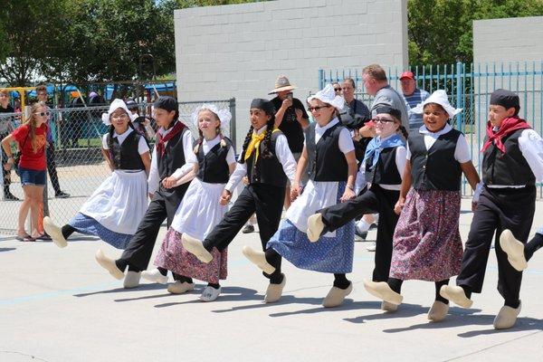 Dutch Dancing at our annual Holland Festival