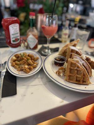 Chicken & Waffles Side of Side Home Fries