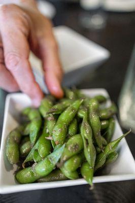 Tamari & Garlic Edamame ($6)