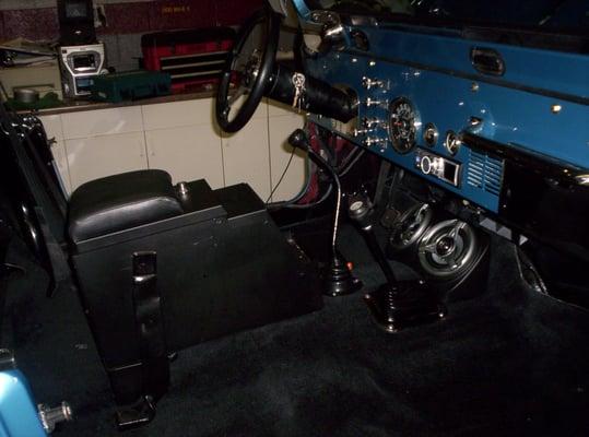 1980 Jeep CJ7 w/ Radio and Front SPeakers