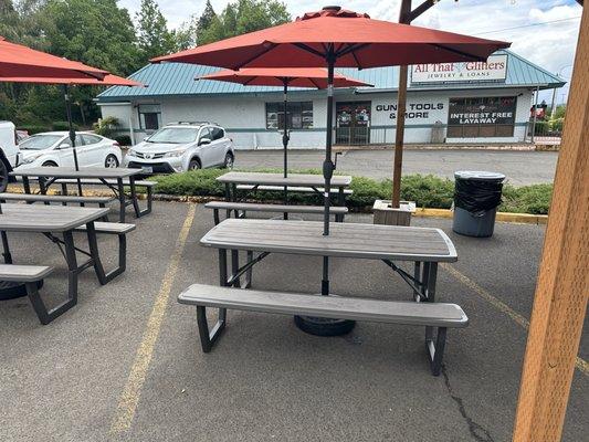 Now with outdoor seating!