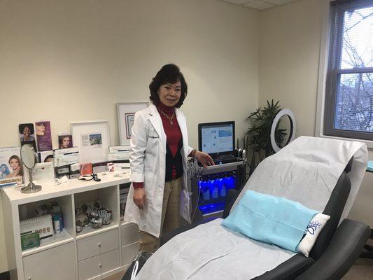 Hydrafacial MD with Dr.Hong