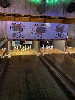 Mini bowling