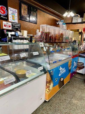 2022 ice cream display and counter