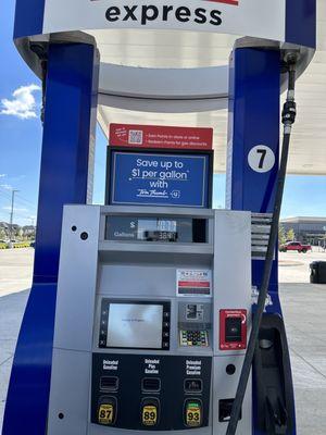 Tom Thumb Express fuel center