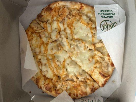 Upstate pizza "Buffalo chicken" personal pizza