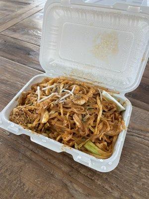 Pad Thai Chicken - LUNCH SPECIAL $12.99 - 11AM - 3PM - I did carryout - enough to share or have as leftovers!