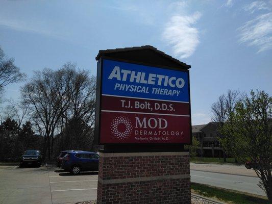 Athletico Physical Therapy - Millard