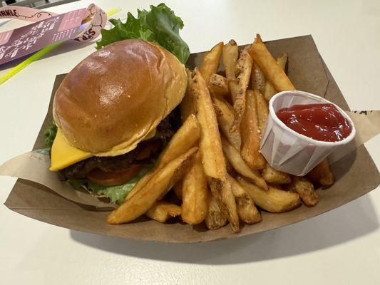 Cheeseburger Basket