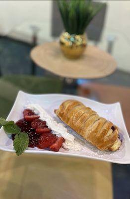 Monae's Berry Danish with delightful garnishes, Yum, yum