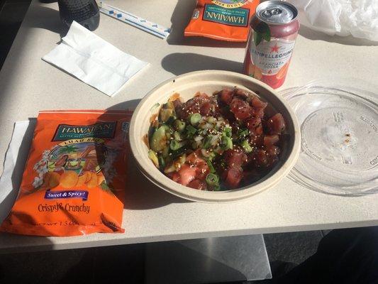 Paddles Up traditional Poké large bowl