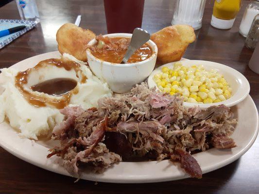 Burgoo, mashed potatoes, corn, pork