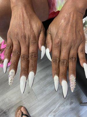 Crack ass nails lifting from cuticle