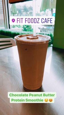 Chocolate Peanut Butter Protein Smoothie