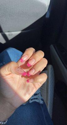 nails