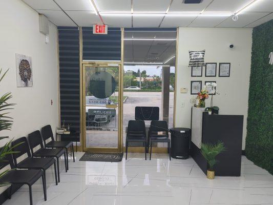 Quiet comfortable seating and waiting area for Opy's Salon