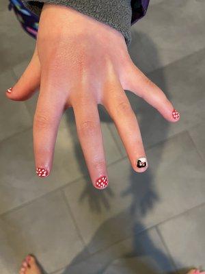 Minnie nails!!