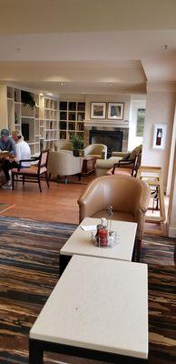 Loved this little area of the dining room - also had a game table for board games and built in shelves with books to borrow.  Window seat!