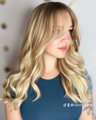 Blonde balayage by Alessia