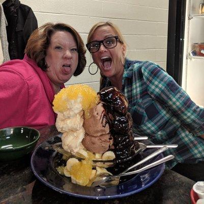 The sundaes are bigger than your head !!